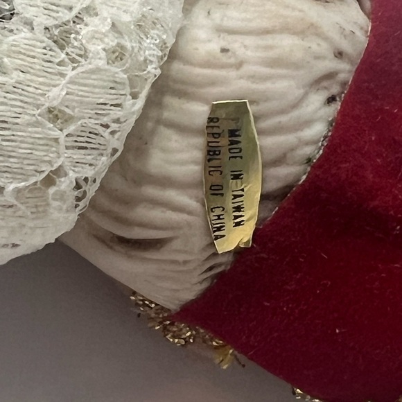 RARE Vintage Gnome Santa Elf Ornament Ceramic Velvet Lace Taiwan - Picture 5 of 8